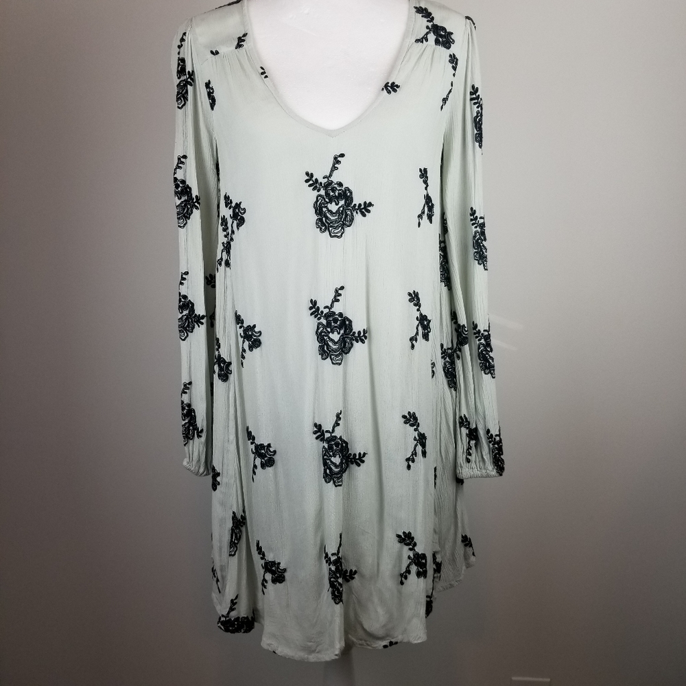 Free‎ People Emma Austin Embroidered Swing Dress